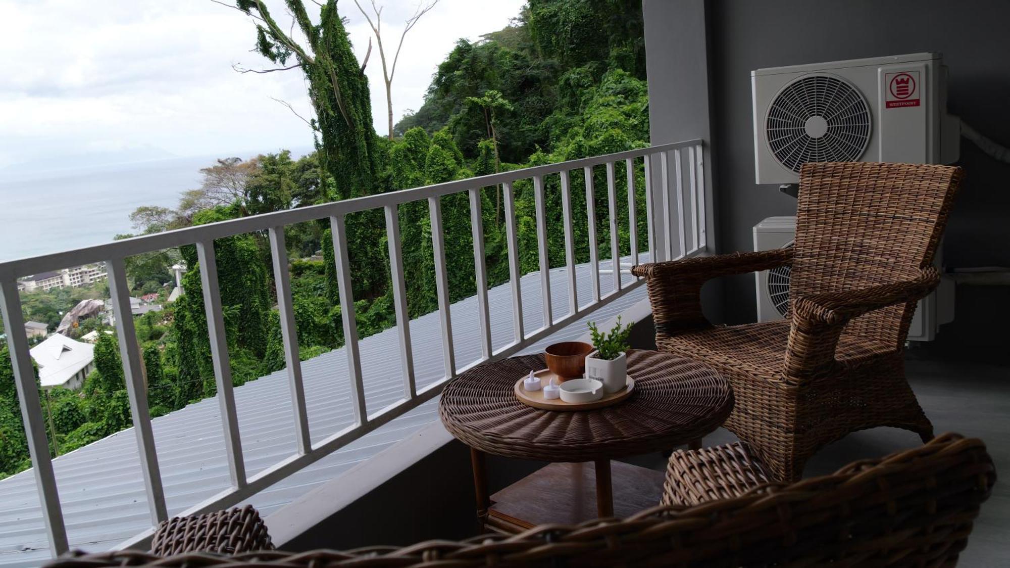 Wild Vanilla Apartment Mahe Island Exterior photo